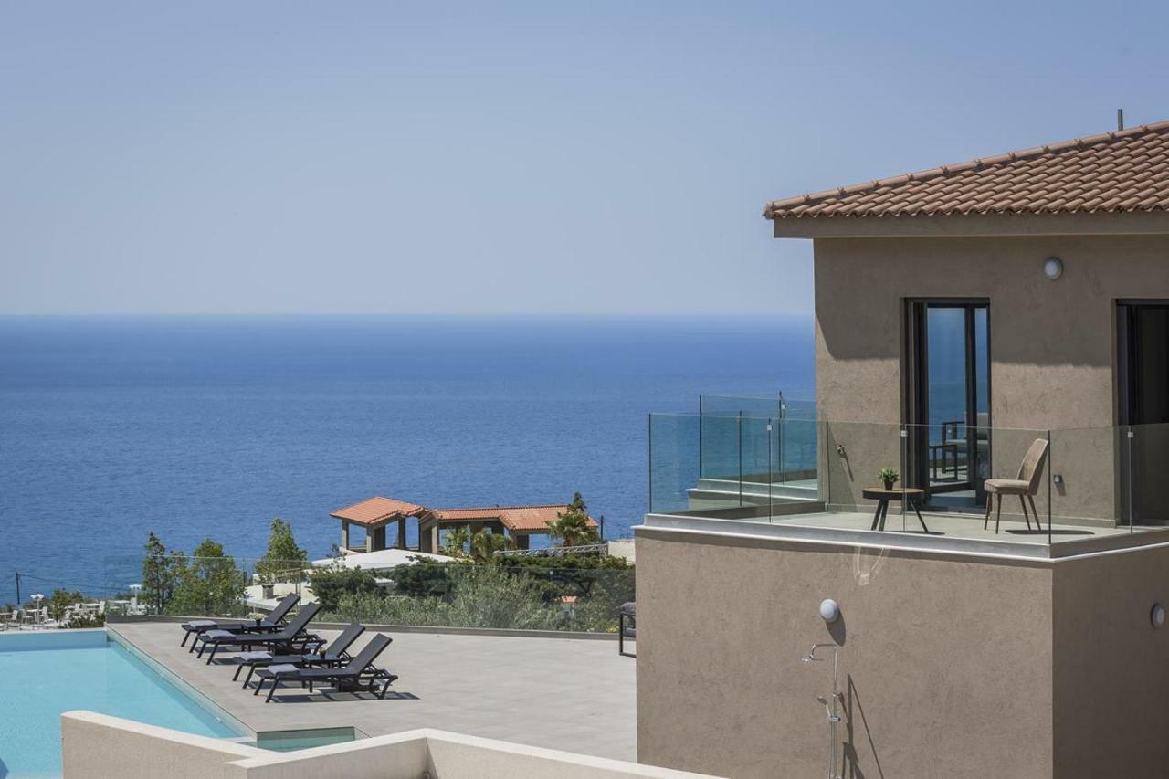 Sun N Sea Kefalonia Villa Livathos  エクステリア 写真
