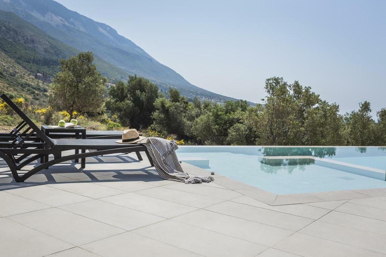 Sun N Sea Kefalonia Villa Livathos  エクステリア 写真