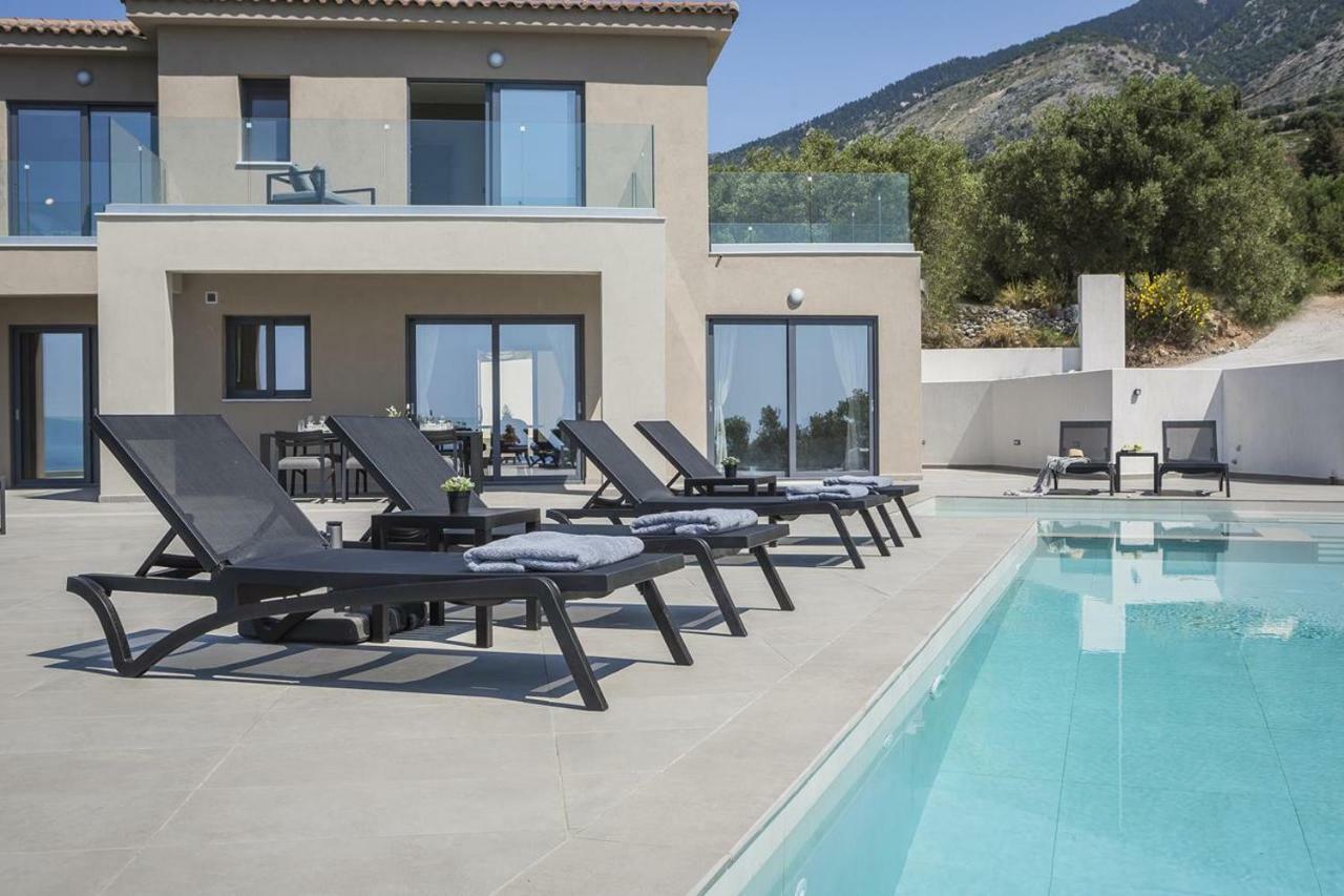 Sun N Sea Kefalonia Villa Livathos  エクステリア 写真