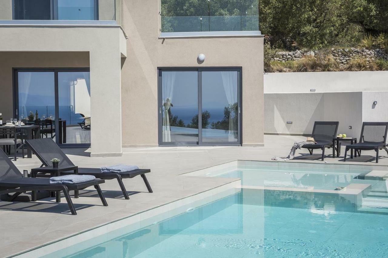 Sun N Sea Kefalonia Villa Livathos  エクステリア 写真
