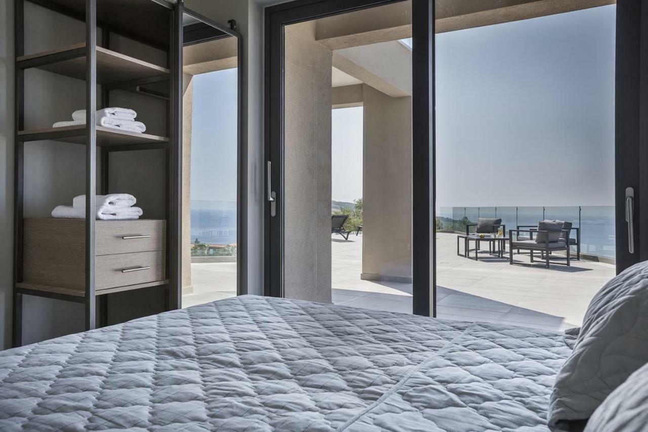Sun N Sea Kefalonia Villa Livathos  エクステリア 写真